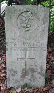 SOUTHAMPTON OLD CEMETERY - THOMPSON, G D