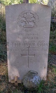 SOUTHAMPTON OLD CEMETERY - WALKER, HAROLD