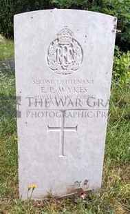 SOUTHAMPTON OLD CEMETERY - WYKES, EDWARD PHILIP