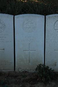 Dury Mill British Cemetery - Hardman, Fred