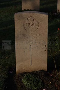 RUE-DES-BERCEAUX MILITARY CEMETERY, RICHEBOURG-L'AVOUE - FRENCH, J