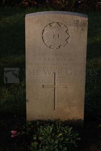RUE-DES-BERCEAUX MILITARY CEMETERY, RICHEBOURG-L'AVOUE - KIRKWOOD, J