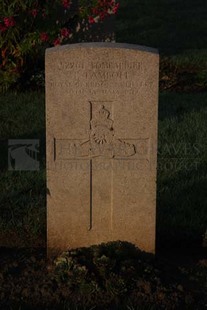 RUE-DES-BERCEAUX MILITARY CEMETERY, RICHEBOURG-L'AVOUE - LAMBOLL, F