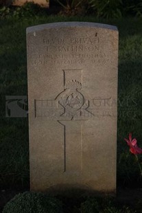 RUE-DES-BERCEAUX MILITARY CEMETERY, RICHEBOURG-L'AVOUE - MALLINSON, THOMAS