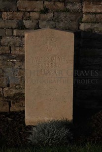 RUE-DES-BERCEAUX MILITARY CEMETERY, RICHEBOURG-L'AVOUE - MEYER, WALTER