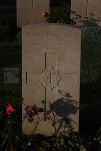 RUE-DES-BERCEAUX MILITARY CEMETERY, RICHEBOURG-L'AVOUE - PEGG, A
