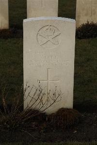 Delville Wood Cemetery Longueval - Burt, S