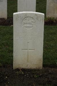 Delville Wood Cemetery Longueval - Tynan, William Thomas