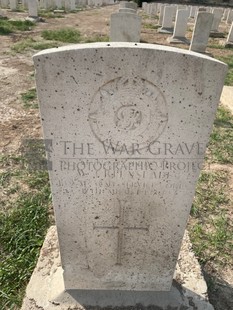 BAGHDAD (NORTH GATE) WAR CEMETERY - GREENSLADE, W