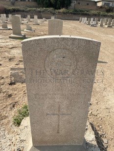 BAGHDAD (NORTH GATE) WAR CEMETERY - RUFFLE, W