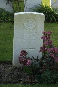 Dud Corner Cemetery Loos - Thursfield, Arthur