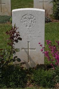 Forceville Communal Cemetery And Extension - Banks, J