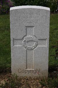 Forceville Communal Cemetery And Extension - Barker, Frederick Harrold
