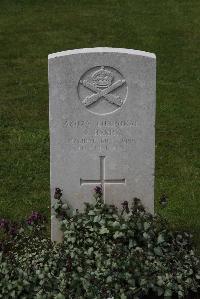 Forceville Communal Cemetery And Extension - Berry, E