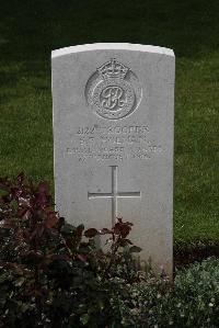 Forceville Communal Cemetery And Extension - Holman, Stanley Frederick