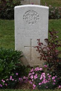 Forceville Communal Cemetery And Extension - Kane, William James