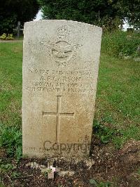 Tatsfield Churchyard - Carson, Albert Page