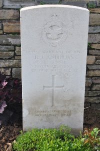 Grand-Seraucourt British Cemetery - Andrews, Ronald James