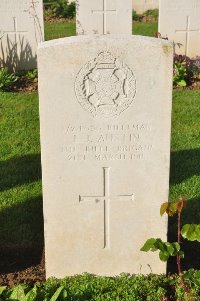Grand-Seraucourt British Cemetery - Austin, J J