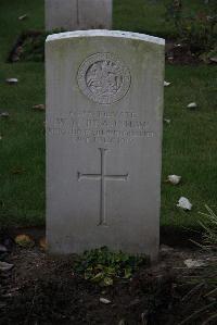 Hermies British Cemetery - Bradshaw, W N