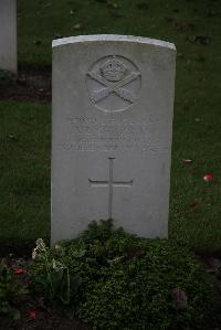 Hermies British Cemetery - Chapman, Alfred Reginald