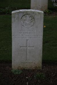 Hermies British Cemetery - Holmes, Wilfred
