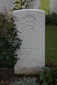 Hedauville Communal Cemetery Extension - Hodges, E F