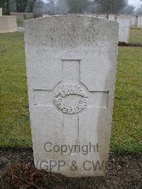 Hebuterne Military Cemetery - White, William Charles