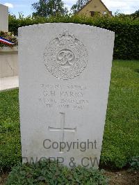 Le Grand-Luce War Cemetery - Parry, George Henry