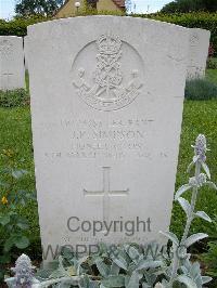 Le Grand-Luce War Cemetery - Simpson, James Pirie