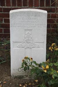 Les Baraques Military Cemetery Sangatte - Barnes, Horace Edward