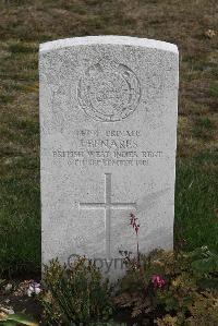 Les Baraques Military Cemetery Sangatte - Benares, J