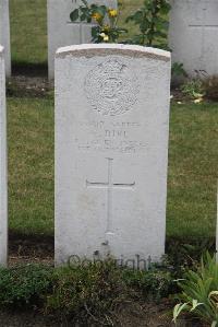 Les Baraques Military Cemetery Sangatte - Bird, E