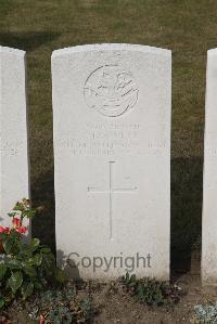 Les Baraques Military Cemetery Sangatte - Boswell, Frederick
