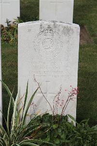Les Baraques Military Cemetery Sangatte - Bowyer, William