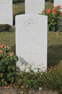 Les Baraques Military Cemetery Sangatte - Bradley, F