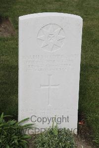 Les Baraques Military Cemetery Sangatte - Brown, Ralph Vipont