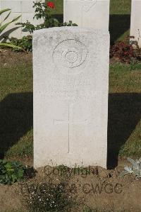 Les Baraques Military Cemetery Sangatte - Brown, W