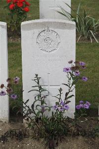 Les Baraques Military Cemetery Sangatte - Bush, W A