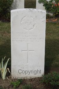 Les Baraques Military Cemetery Sangatte - Champion, Percy