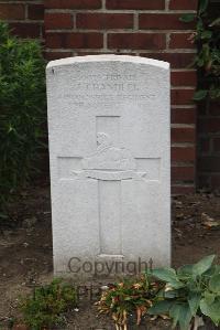 Les Baraques Military Cemetery Sangatte - Chandler, Joseph