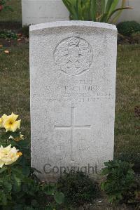Les Baraques Military Cemetery Sangatte - Chubb, W S R