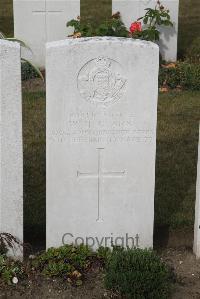 Les Baraques Military Cemetery Sangatte - Clark, W H