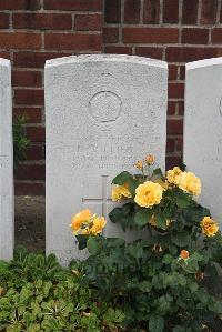 Les Baraques Military Cemetery Sangatte - Collier, D