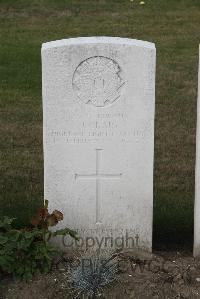 Les Baraques Military Cemetery Sangatte - Craig, John