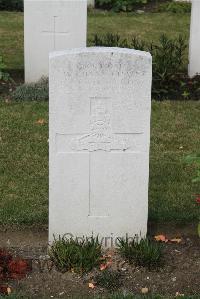 Les Baraques Military Cemetery Sangatte - Cunningham, W