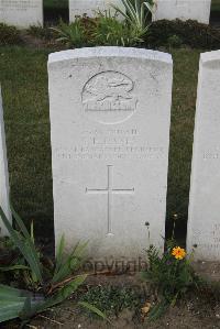 Les Baraques Military Cemetery Sangatte - Danes, Sidney Frank