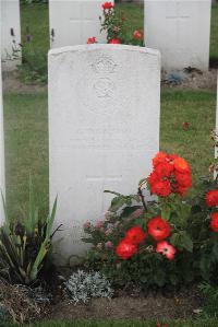 Les Baraques Military Cemetery Sangatte - Dawson, George