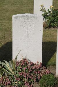 Les Baraques Military Cemetery Sangatte - Duffy, J