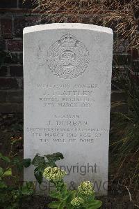 Les Baraques Military Cemetery Sangatte - Durban, J